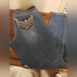 Antique rivet skinny leg jeans